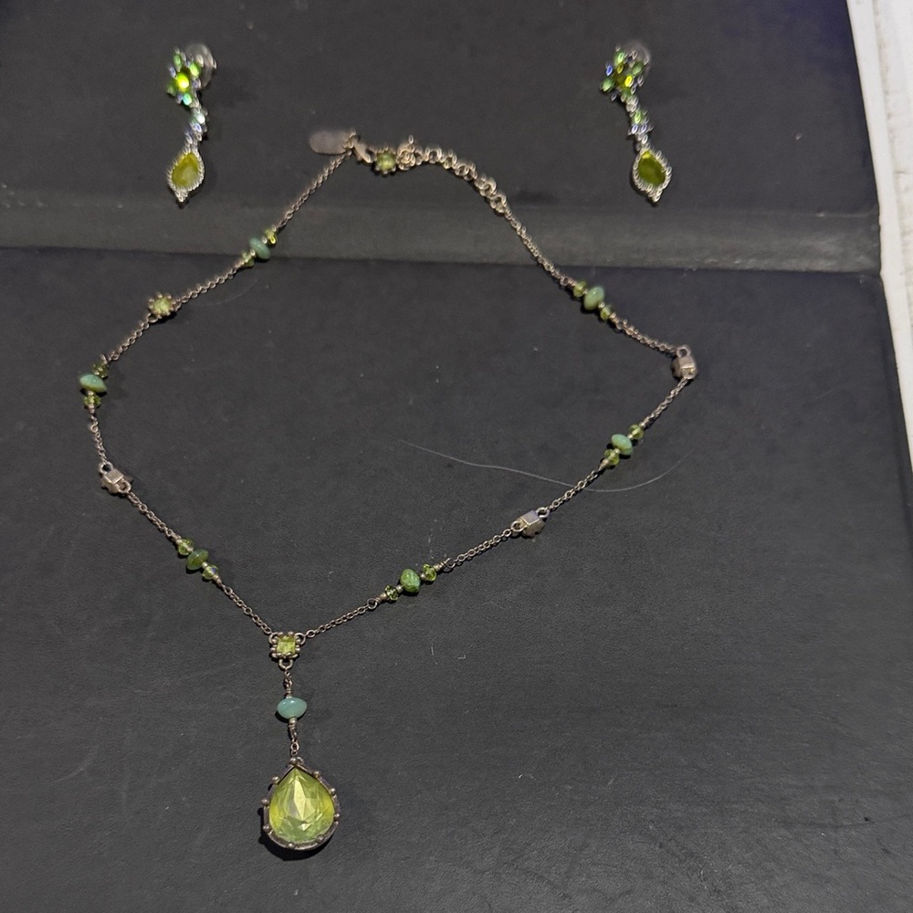 Delicate Green Teardrop Pendant Necklace and Earrings. 9.25 Silver.  Length 18”